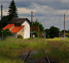 'la gare du bout du monde,' by lachaisetriste (Click for original)